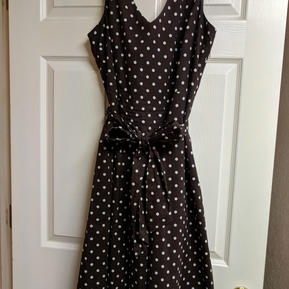 Appraisal linen dress